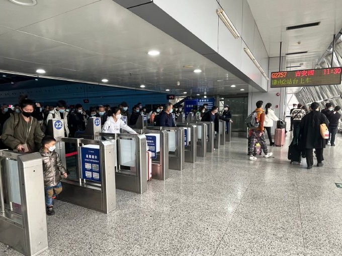 顺风车东莞东预约车接送